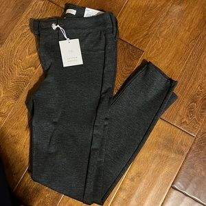 Lauren Conrad Super Skinny Pant. Mid Rise